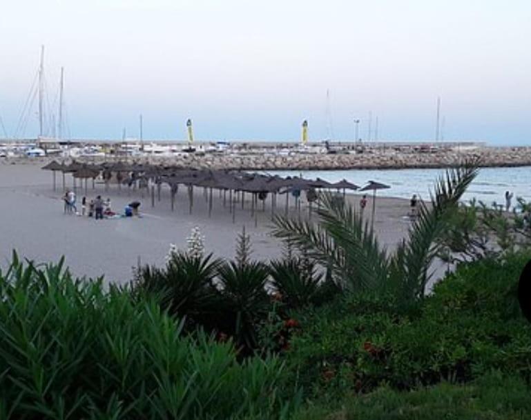 Lluna Beach Bara Roda de Bará 외부 사진