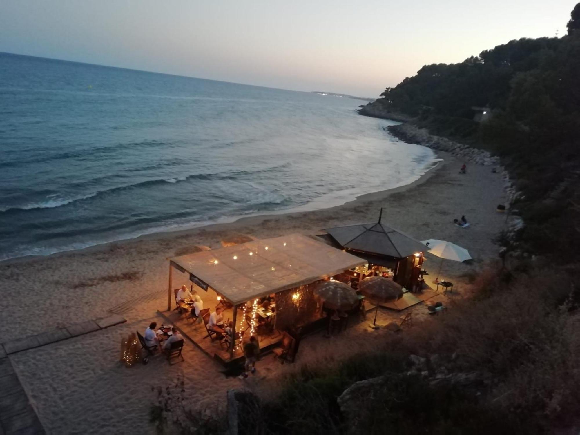 Lluna Beach Bara Roda de Bará 외부 사진